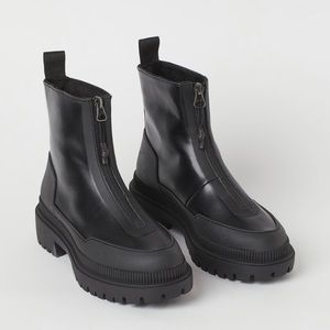 NWT H&M Size 8 8.5 39 Ankle Boots Water Repellant Rain Boots
